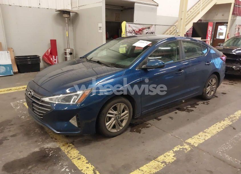 Photo 2 of 2020 Hyundai Elantra SEL (VIN 5NPD84LF0LH560707)