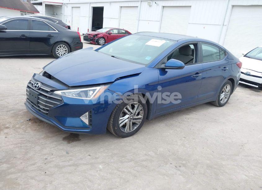 Photo 2 of 2020 Hyundai Elantra SEL (VIN 5NPD84LF0LH570234)