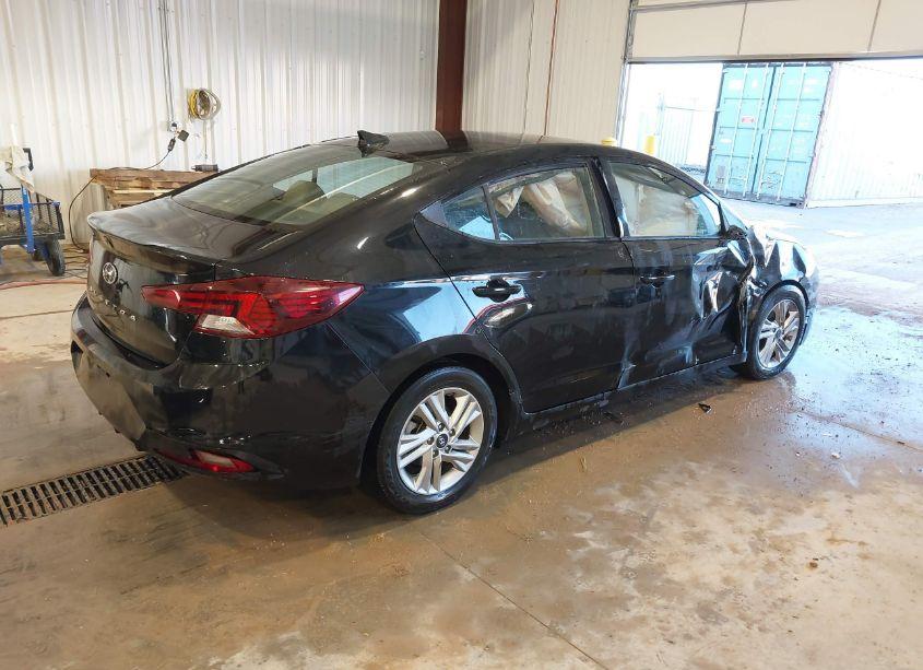 Photo 4 of 2020 Hyundai Elantra SEL (VIN 5NPD84LF0LH570539)