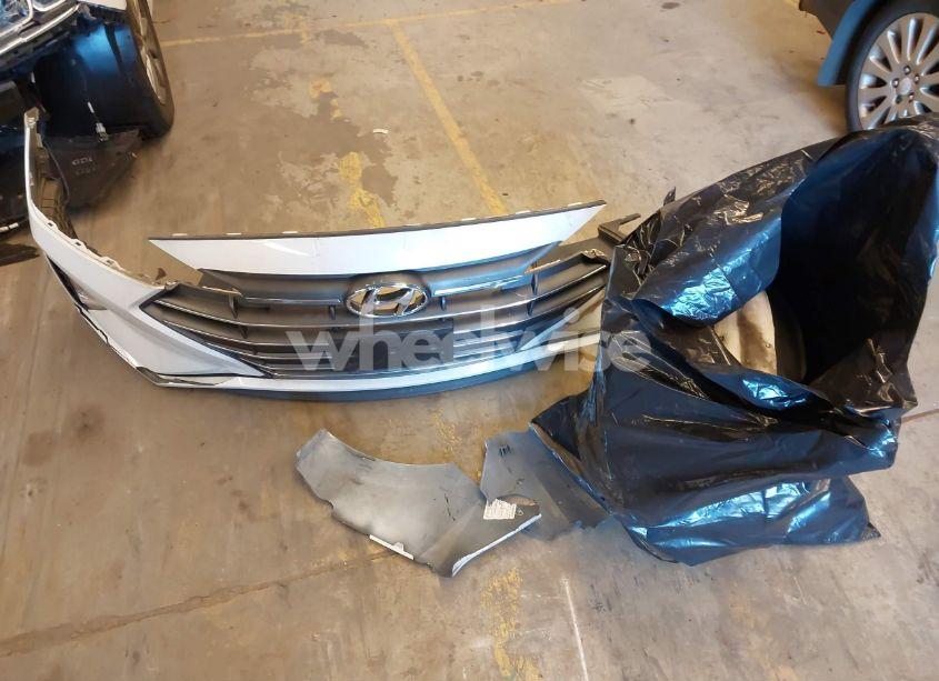 Photo 12 of 2020 Hyundai Elantra SEL (VIN 5NPD84LF0LH571903)