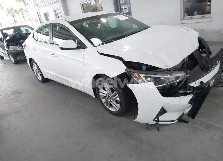 2020 Hyundai Elantra SEL (VIN 5NPD84LF0LH574218) main photo