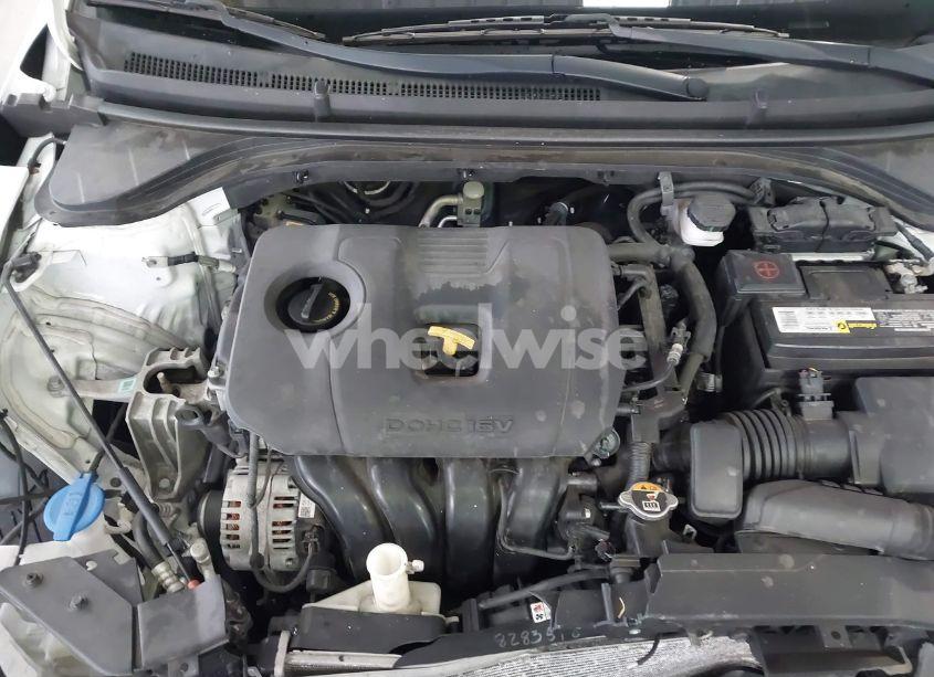 Photo 10 of 2020 Hyundai Elantra SEL (VIN 5NPD84LF0LH574218)