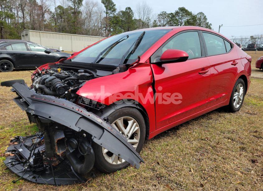 Photo 2 of 2020 Hyundai Elantra (VIN 5NPD84LF0LH578947)