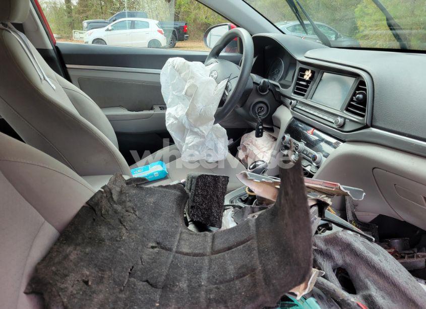 Photo 5 of 2020 Hyundai Elantra (VIN 5NPD84LF0LH578947)