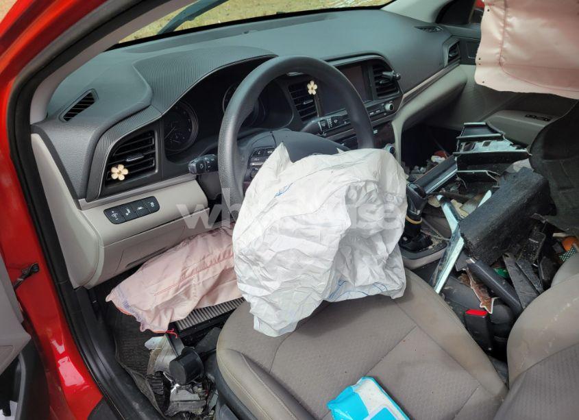 Photo 6 of 2020 Hyundai Elantra (VIN 5NPD84LF0LH578947)