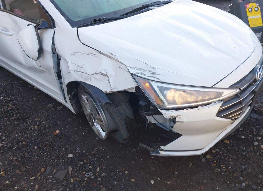 Photo 6 of 2020 Hyundai Elantra SEL (VIN 5NPD84LF0LH592525)