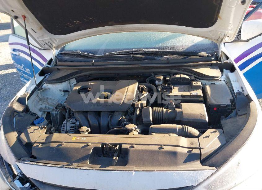 Photo 10 of 2020 Hyundai Elantra SEL (VIN 5NPD84LF0LH597644)