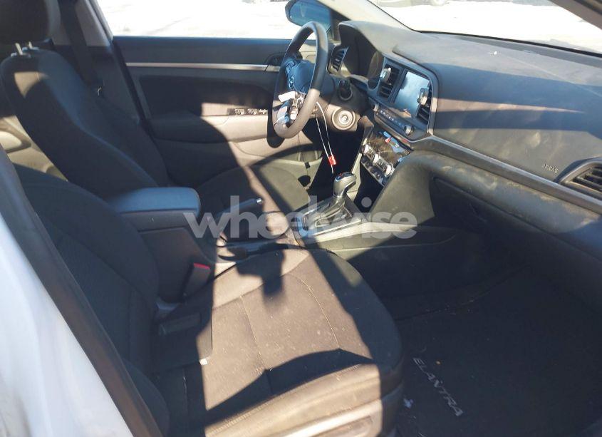 Photo 5 of 2020 Hyundai Elantra SEL (VIN 5NPD84LF0LH597644)