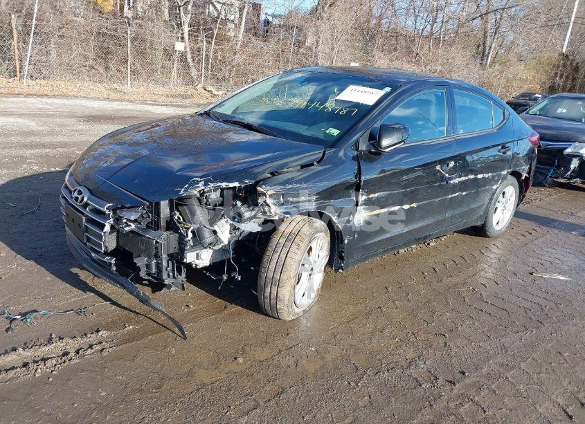 Photo 2 of 2020 Hyundai Elantra VALUE EDITION (VIN 5NPD84LF0LH627239)