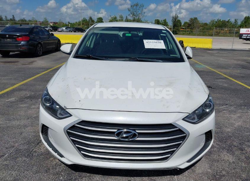 Photo 12 of 2017 Hyundai Elantra SE (VIN 5NPD84LF1HH007748)
