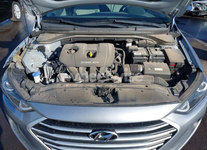 Photo 10 of 2017 Hyundai Elantra SE (VIN 5NPD84LF1HH027403)