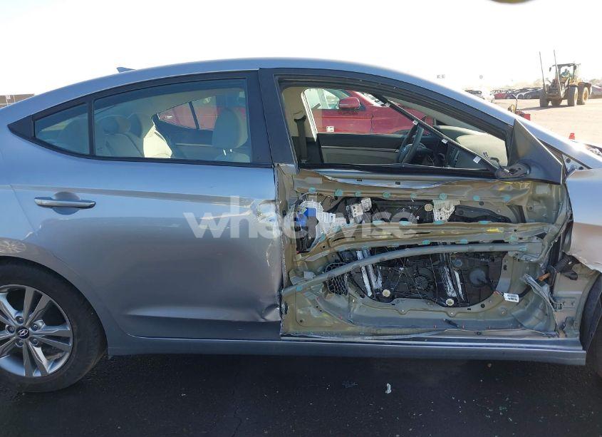 Photo 14 of 2017 Hyundai Elantra SE (VIN 5NPD84LF1HH027403)