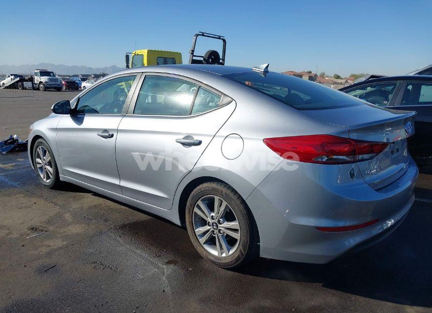 Photo 3 of 2017 Hyundai Elantra SE (VIN 5NPD84LF1HH027403)