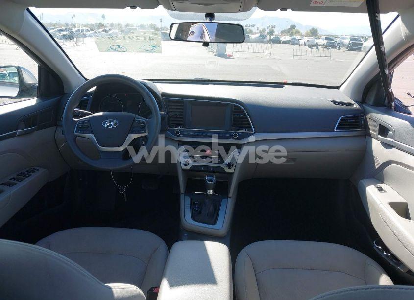 Photo 5 of 2017 Hyundai Elantra SE (VIN 5NPD84LF1HH027403)