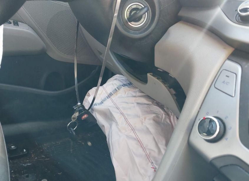 Photo 11 of 2017 Hyundai Elantra SE (VIN 5NPD84LF1HH038739)