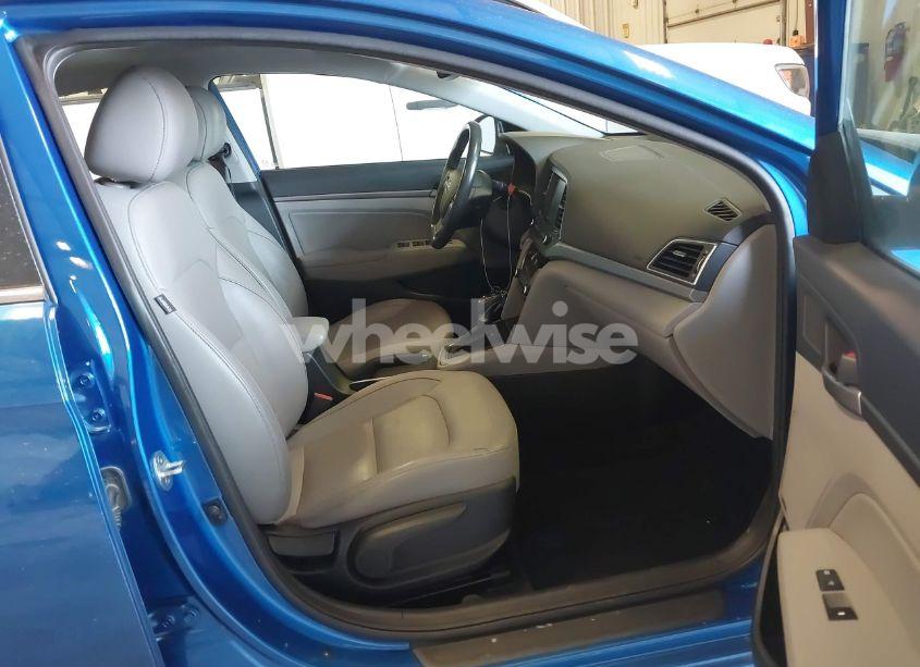 Photo 5 of 2017 Hyundai Elantra LIMITED (VIN 5NPD84LF1HH047716)