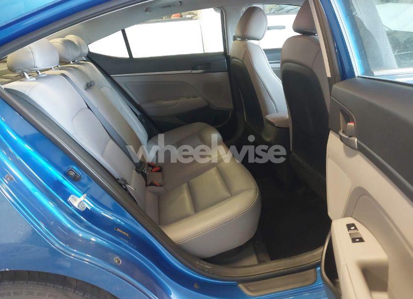 Photo 8 of 2017 Hyundai Elantra LIMITED (VIN 5NPD84LF1HH047716)