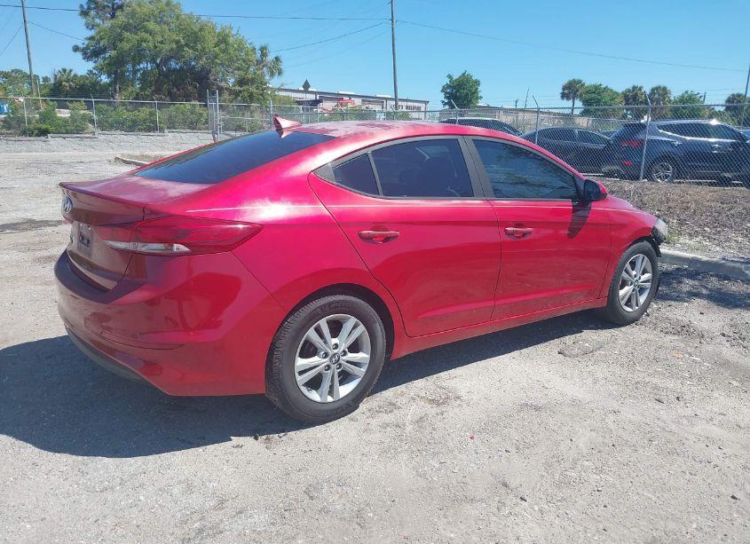 Photo 4 of 2017 Hyundai Elantra SE (VIN 5NPD84LF1HH053936)