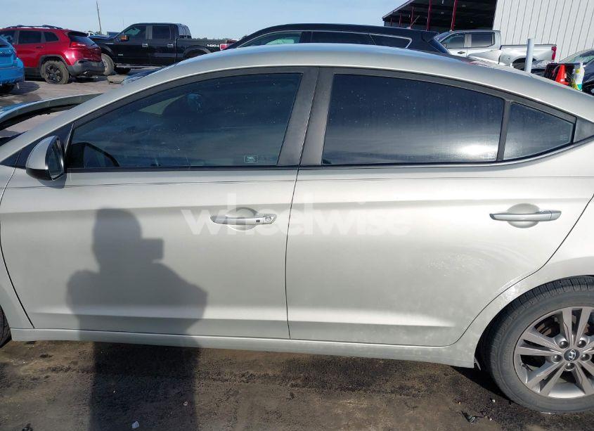 Photo 15 of 2017 Hyundai Elantra SE (VIN 5NPD84LF1HH058991)