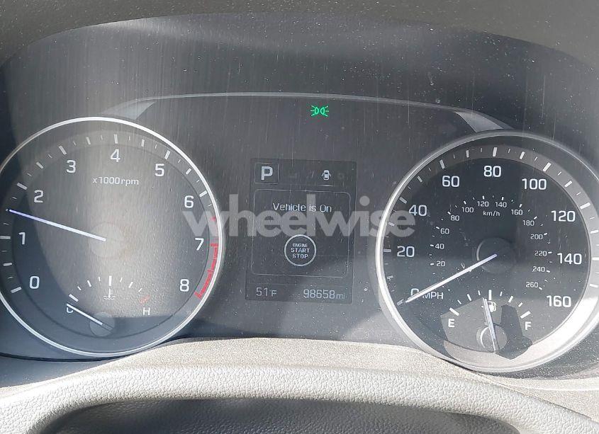 Photo 7 of 2017 Hyundai Elantra SE (VIN 5NPD84LF1HH058991)