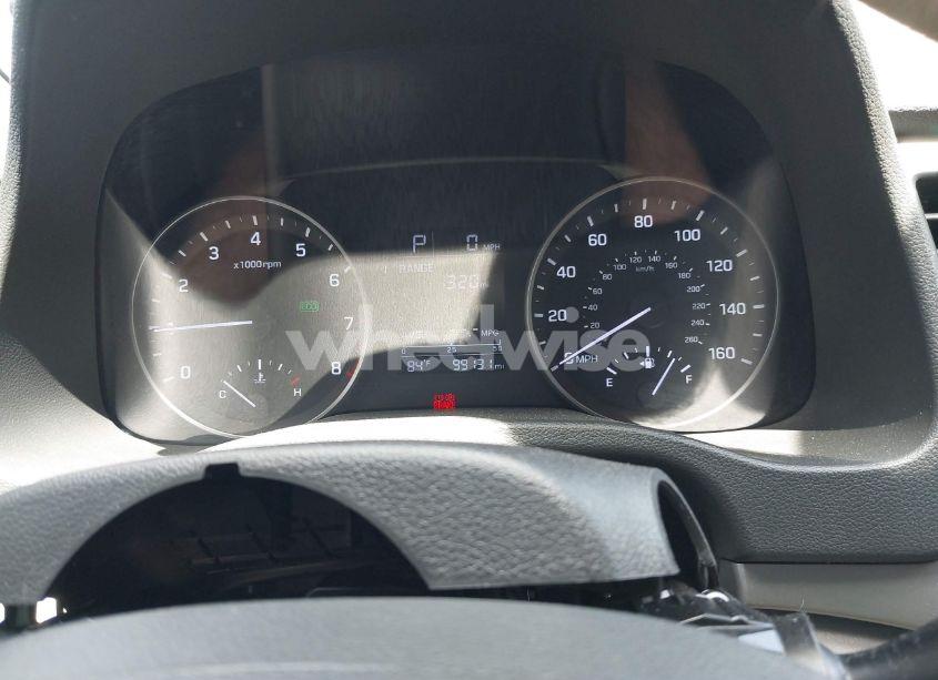 Photo 7 of 2017 Hyundai Elantra SE (VIN 5NPD84LF1HH065648)