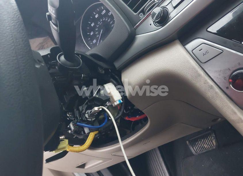 Photo 6 of 2017 Hyundai Elantra SE (VIN 5NPD84LF1HH085219)