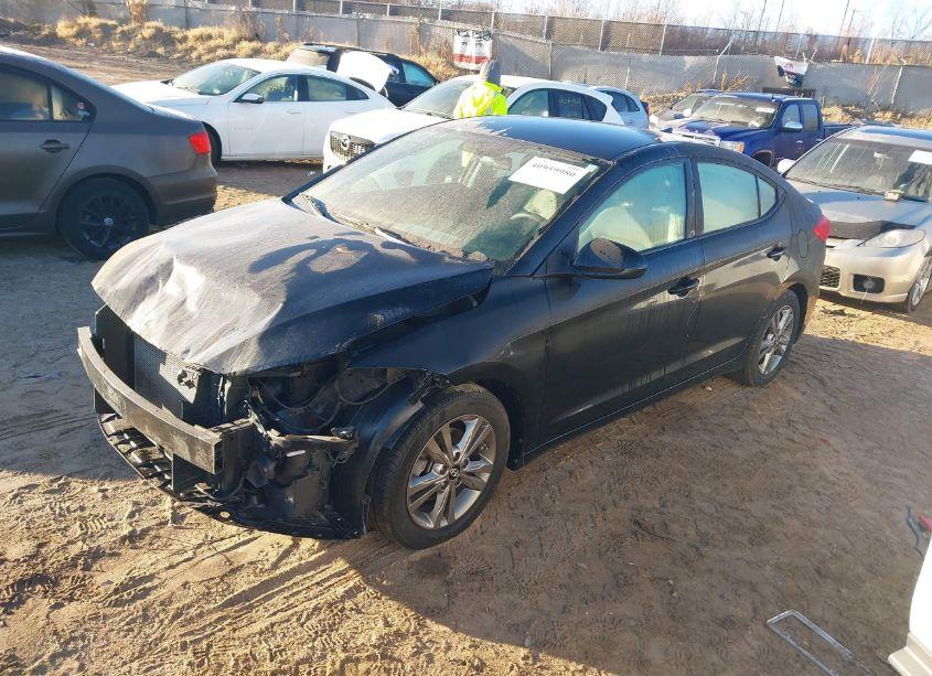 Photo 2 of 2017 Hyundai Elantra SE (VIN 5NPD84LF1HH103850)