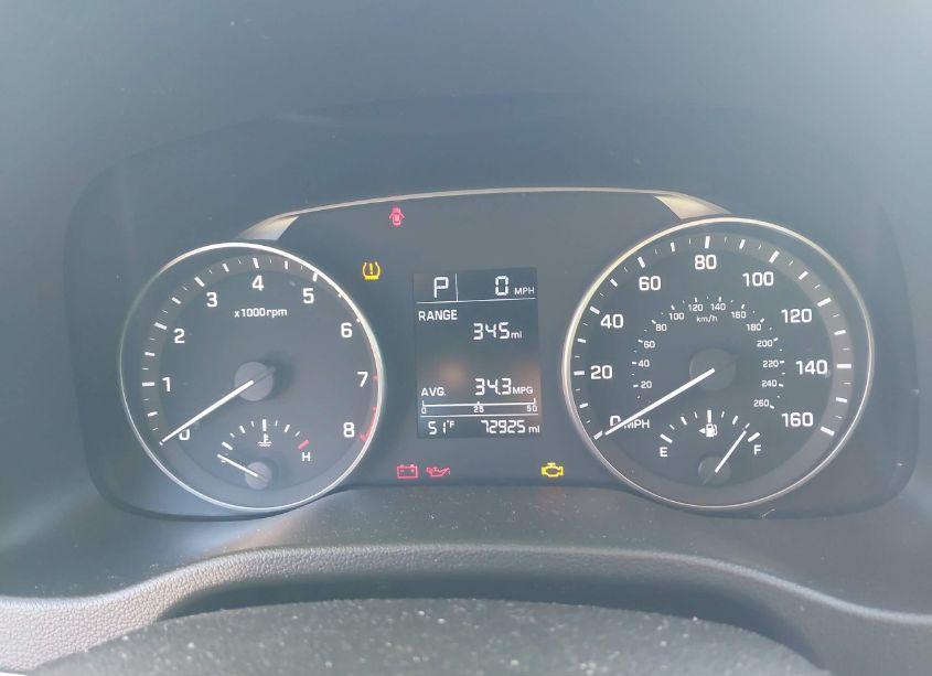 Photo 7 of 2017 Hyundai Elantra SE (VIN 5NPD84LF1HH103850)