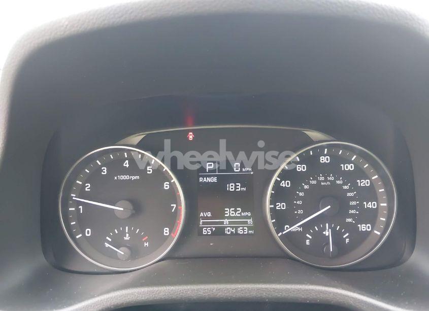 Photo 7 of 2017 Hyundai Elantra SE (VIN 5NPD84LF1HH106747)