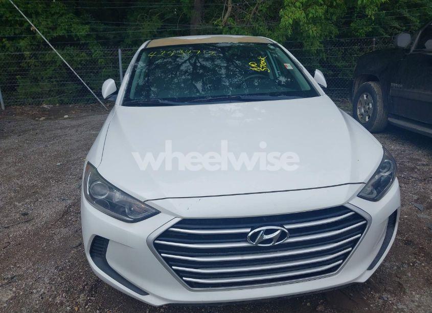Photo 6 of 2017 Hyundai Elantra SE (VIN 5NPD84LF1HH115464)