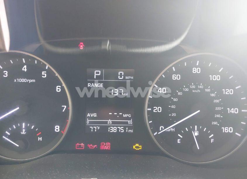 Photo 7 of 2017 Hyundai Elantra SE (VIN 5NPD84LF1HH115464)