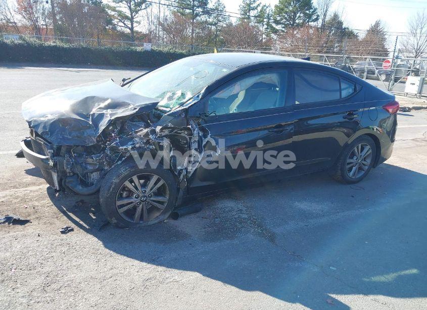 Photo 2 of 2017 Hyundai Elantra SE (VIN 5NPD84LF1HH117036)