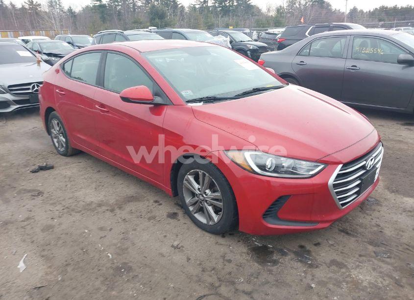 2017 Hyundai Elantra SE (VIN 5NPD84LF1HH130160) main photo