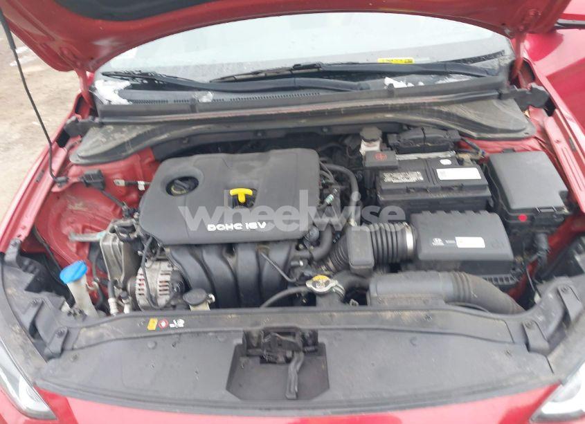 Photo 10 of 2017 Hyundai Elantra SE (VIN 5NPD84LF1HH130160)