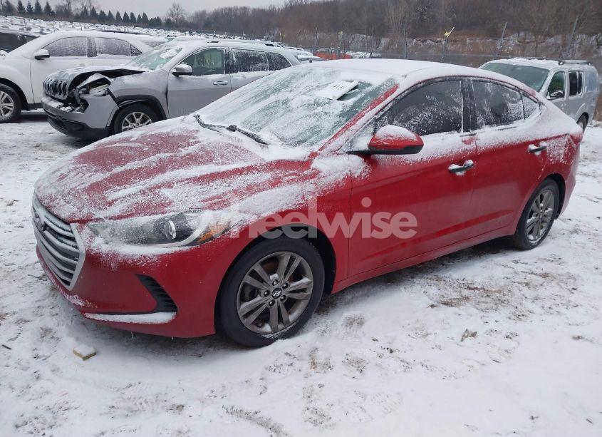 Photo 2 of 2017 Hyundai Elantra SE (VIN 5NPD84LF1HH145418)