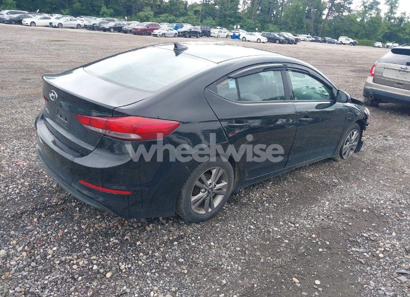 Photo 4 of 2017 Hyundai Elantra SE (VIN 5NPD84LF1HH153793)