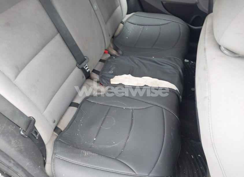 Photo 8 of 2017 Hyundai Elantra SE (VIN 5NPD84LF1HH153793)