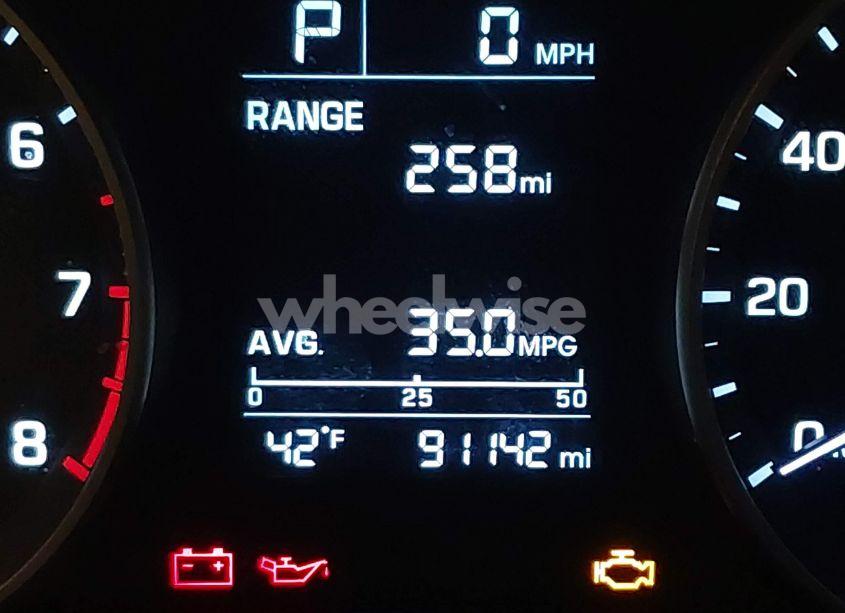 Photo 15 of 2017 Hyundai Elantra SE (VIN 5NPD84LF1HH168858)