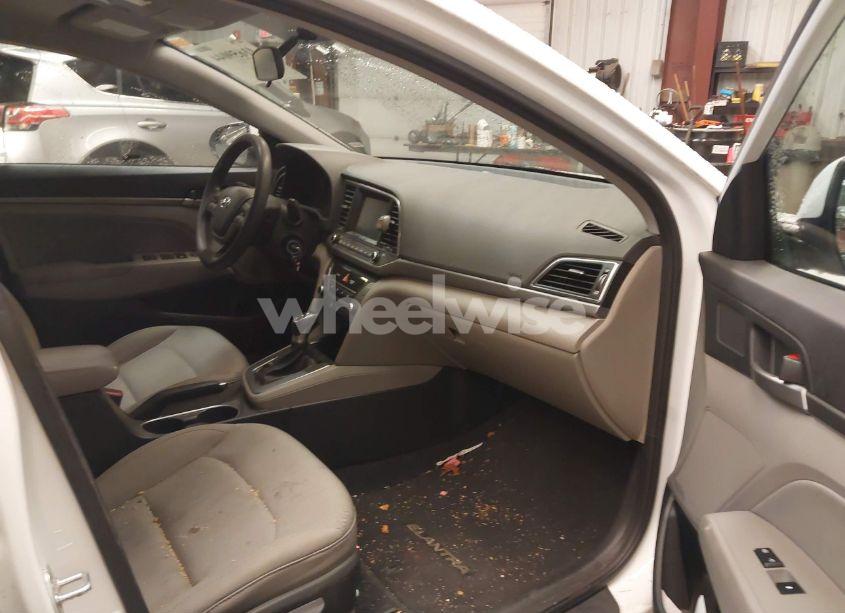 Photo 5 of 2017 Hyundai Elantra SE (VIN 5NPD84LF1HH168858)