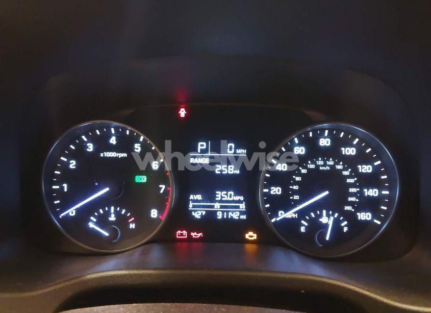 Photo 7 of 2017 Hyundai Elantra SE (VIN 5NPD84LF1HH168858)