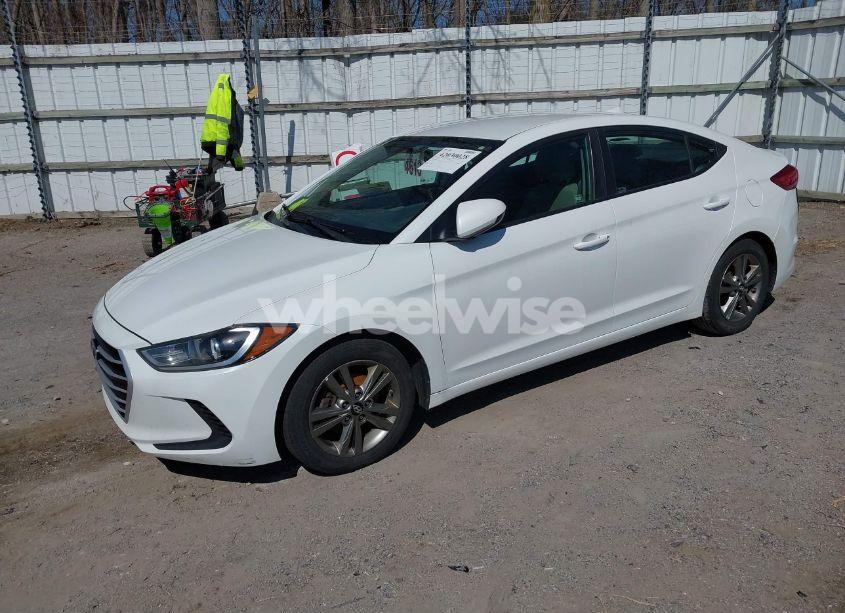 Photo 2 of 2017 Hyundai Elantra SE (VIN 5NPD84LF1HH170514)