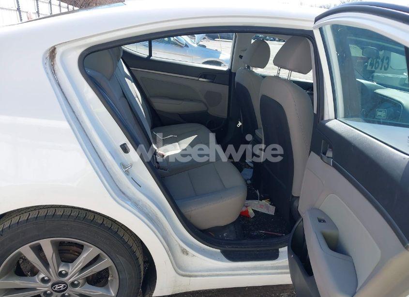 Photo 8 of 2017 Hyundai Elantra SE (VIN 5NPD84LF1HH170514)