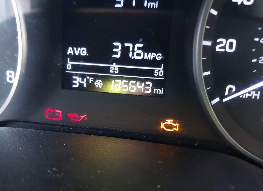 Photo 16 of 2017 Hyundai Elantra SE (VIN 5NPD84LF1HH184915)