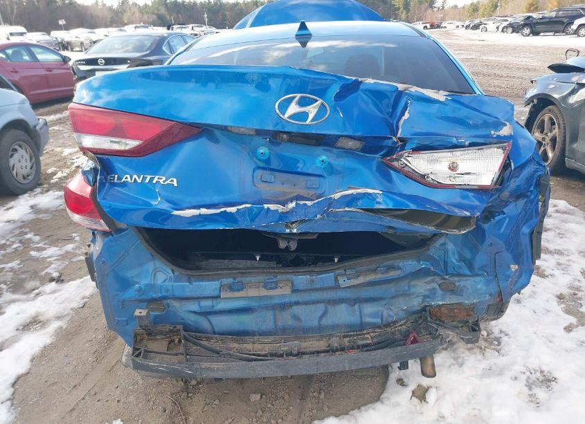 Photo 6 of 2017 Hyundai Elantra SE (VIN 5NPD84LF1HH184915)