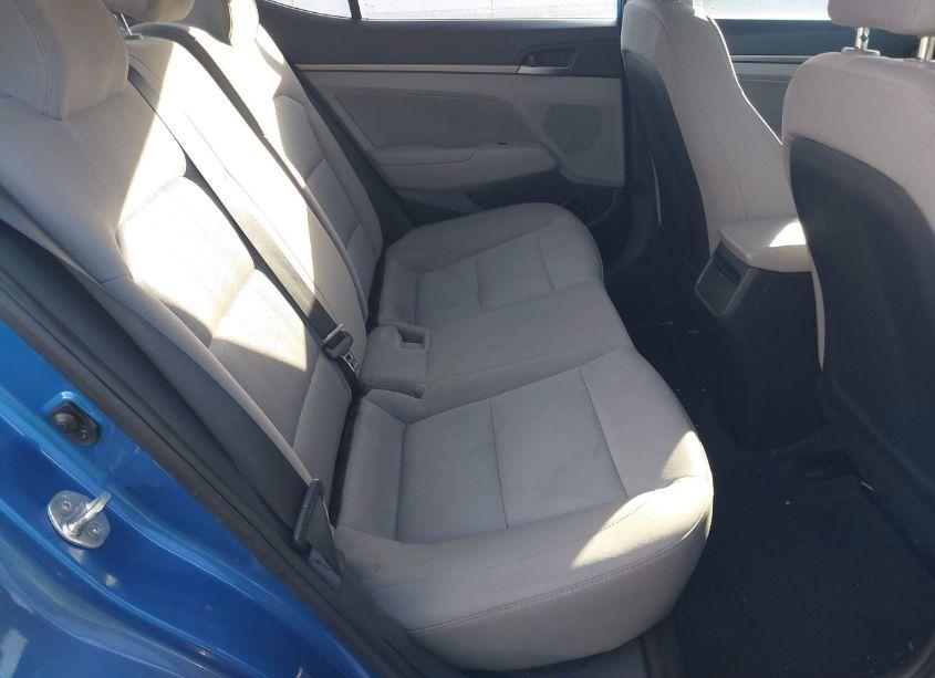 Photo 8 of 2017 Hyundai Elantra SE (VIN 5NPD84LF1HH184915)