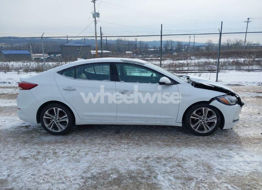 Photo 13 of 2017 Hyundai Elantra LIMITED (VIN 5NPD84LF1HH186390)