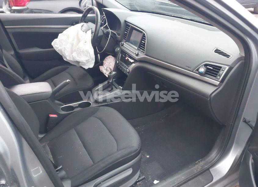 Photo 5 of 2017 Hyundai Elantra VALUE EDITION (VIN 5NPD84LF1HH190858)