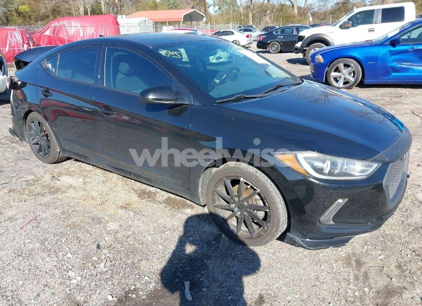 2018 Hyundai Elantra VALUE EDITION (VIN 5NPD84LF1JH219815) main photo