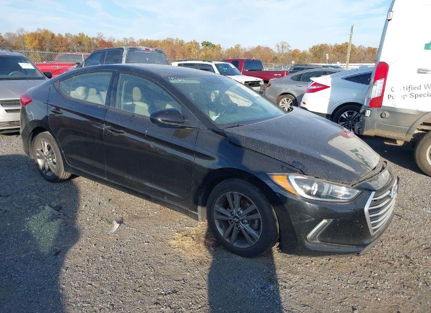 2018 Hyundai Elantra VALUE EDITION (VIN 5NPD84LF1JH220706) main photo