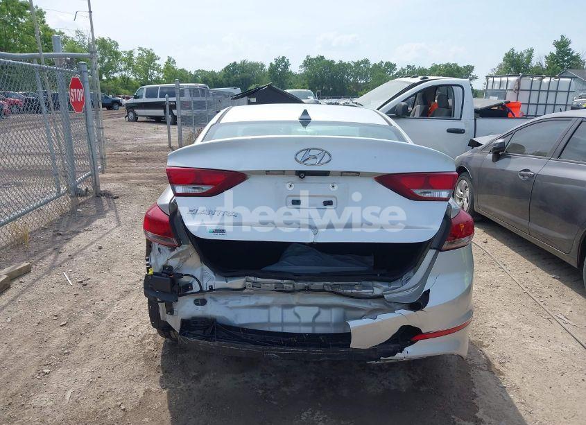 Photo 6 of 2018 Hyundai Elantra SEL (VIN 5NPD84LF1JH221841)